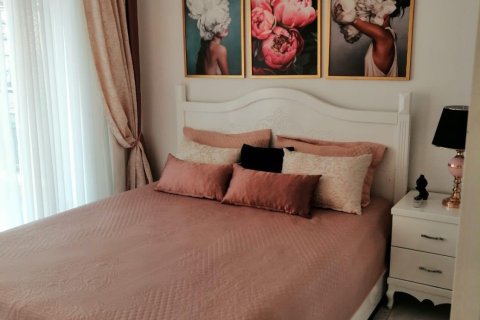 1+1 Lägenhet  i Alanya, Antalya, Turkiet Nr. 232409 - 2