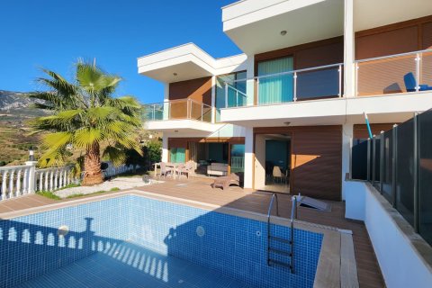 Вилла  3+1 в Аланье, Анталья, Турция №217799