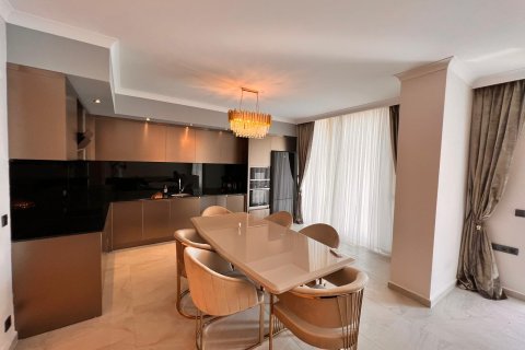 آپارتمان در  Mahmutlar ، ترکیه 4 خوابه ، 270 متر مربع.  شماره 218678 - 3