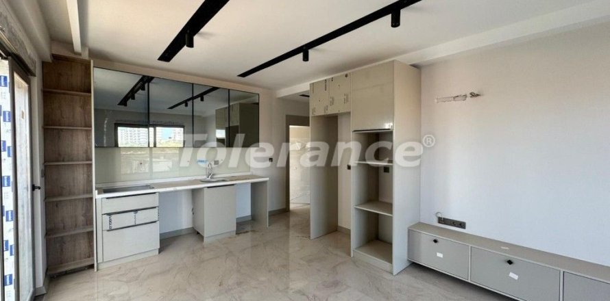 Daire  1+1  Antalya, Türkiye №222320