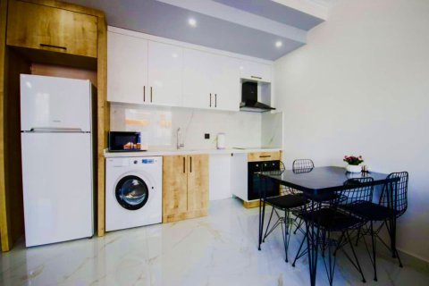 Аренда квартиры  в Аланье, Анталье, Турция 1+1, №216699 – фото 8