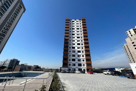 Daire  2+1  Mezitli, Mersin, Türkiye №230485