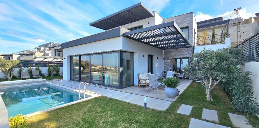 4+1 Villa in Bodrum, Mugla, Türkei Nr. 214944