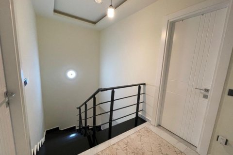 آپارتمان در  Antalya ، ترکیه 2 خوابه ، 130 متر مربع.  شماره 222639 - 12