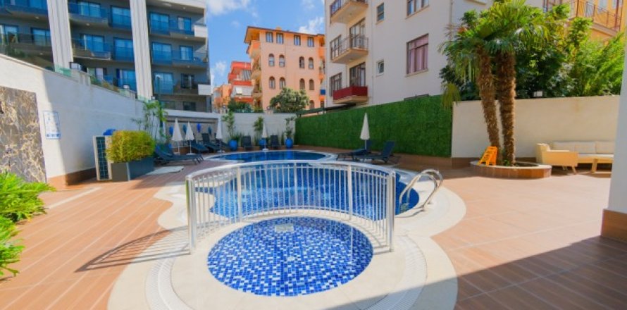 آپارتمان در  Antalya ، ترکیه 4 خوابه ، 136 متر مربع.  شماره 222637