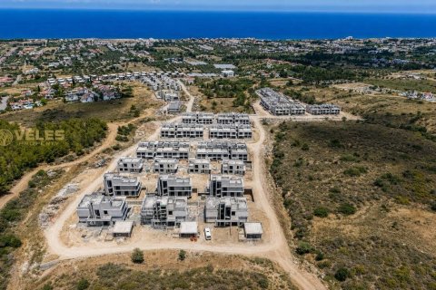 1+1 Takvåning  i Lapta, Girne,  Nr. 227404