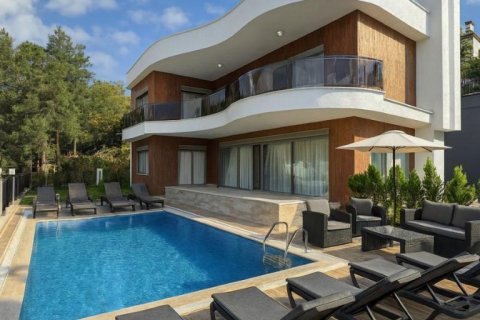 Villa  i Oba, Antalya, Tyrkiet Nr. 222220