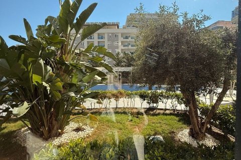 Продажа квартиры в Махмутларе, Анталье, Турция 4+1, 172м2, №227475 – фото 15