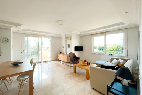 آپارتمان در  Mahmutlar ، ترکیه 2 خوابه ، 110 متر مربع.  شماره 218273 - 4