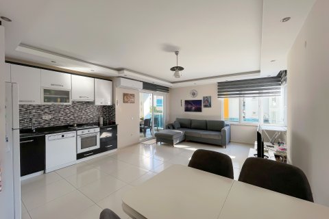 2+1 Apartment  in Alanya, Antalya, Turkey No. 218275