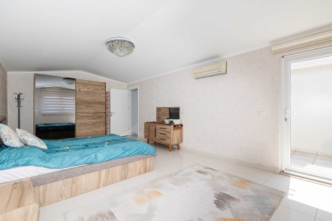 Продажа квартиры  в Кестеле, Анталье, Турция 4+1, 180м2, №232233 – фото 12