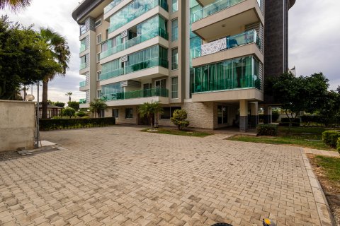 Продажа квартиры  в Кестеле, Анталье, Турция 3+1, 225м2, №232232 – фото 29