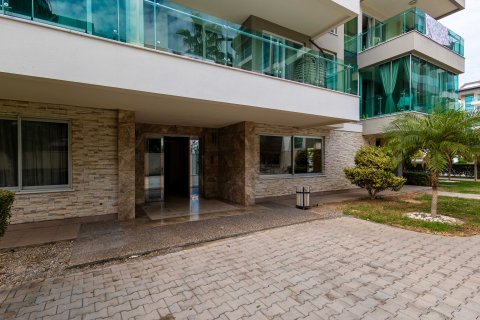 Продажа квартиры  в Кестеле, Анталье, Турция 3+1, 225м2, №232232 – фото 30