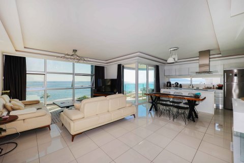 Продажа квартиры  в Кестеле, Анталье, Турция 3+1, 225м2, №232232 – фото 2
