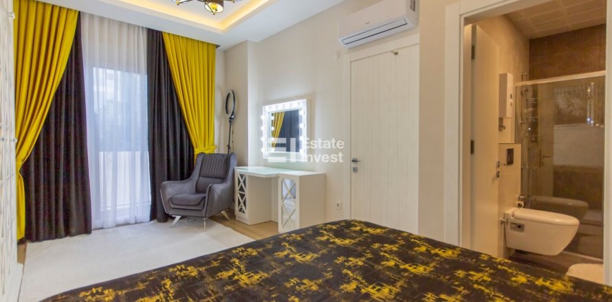 3+1 Leilighet  i Alanya, Antalya, Tyrkia Nr. 222338