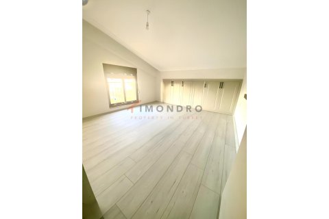 Продажа квартиры  в Манавгате, Анталье, Турция 3+1, 171м2, №215641 – фото 17