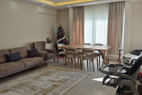 آپارتمان در  Antalya ، ترکیه 3 خوابه ، 142 متر مربع.  شماره 215638