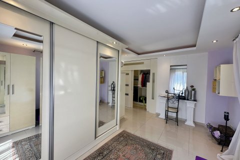 Villa for sale  in Alanya, Antalya, Turkey, 3 bedrooms, 250m2, No. 217824 – photo 15