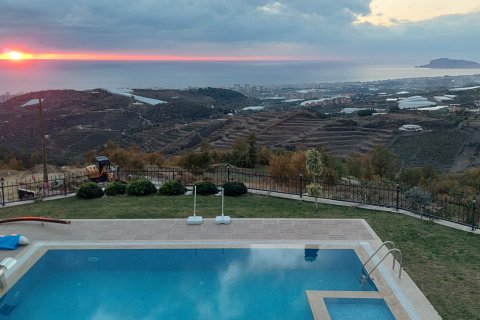 3+1 Villa  i Mahmutlar, Antalya, Tyrkia Nr. 217789 - 9