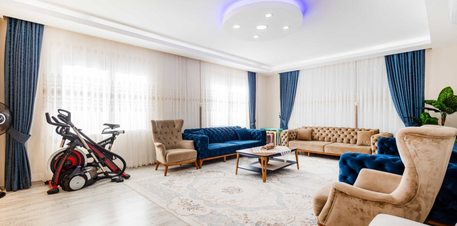 3+1 Lägenhet  i Alanya, Antalya, Turkiet Nr. 217571
