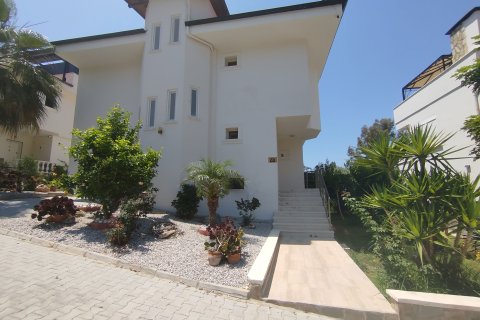 Продажа виллы  в Аланье, Анталье, Турция 4+1, 250м2, №217575 – фото 2