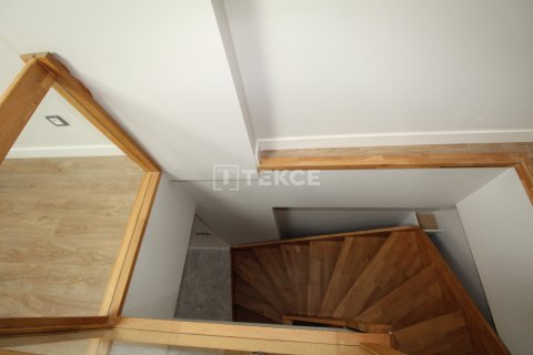 Аренда квартиры в Стамбуле, Турция 1+1, 95м2, №215112 – фото 14