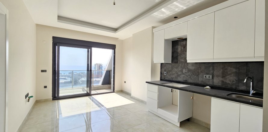 Daire 1+1 Mahmutlar, Antalya, Türkiye №225432
