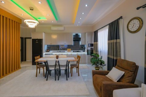 4+1 Lejlighed i Mahmutlar, Antalya, Tyrkiet Nr. 225433 - 8