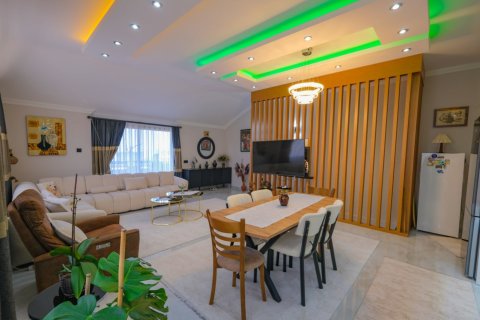 4+1 Lejlighed i Mahmutlar, Antalya, Tyrkiet Nr. 225433 - 3
