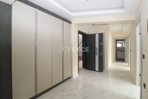 1+1 Wohnung  in Ankara, Türkei Nr. 212136 - 24