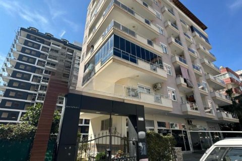 4+1 Takleilighet  i Mahmutlar, Antalya, Tyrkia Nr. 229950