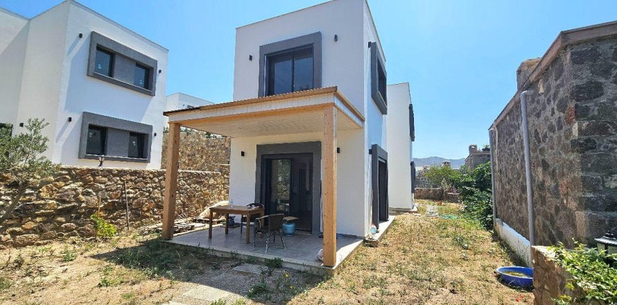 2+1 Villa in Bodrum, Mugla, Türkei Nr. 214739