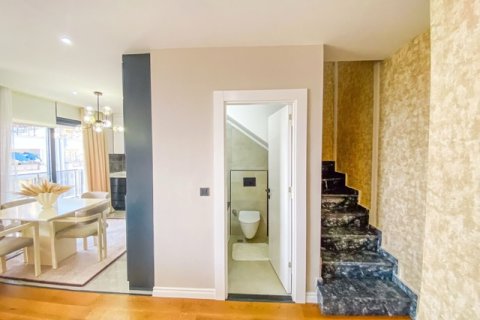 آپارتمان در  Antalya ، ترکیه 2 خوابه ، 145 متر مربع.  شماره 222690 - 14