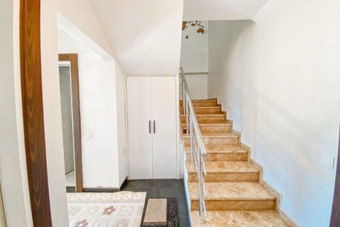 آپارتمان در  Antalya ، ترکیه 4 خوابه ، 220 متر مربع.  شماره 222691 - 21