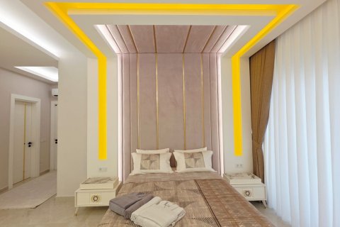 3+0 Leilighet  i Mahmutlar, Antalya, Tyrkia Nr. 225136 - 12