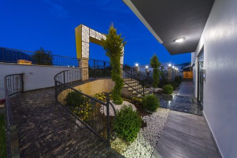 Продажа квартиры в Махмутларе, Анталье, Турция студия, 65м2, №225139 – фото 11