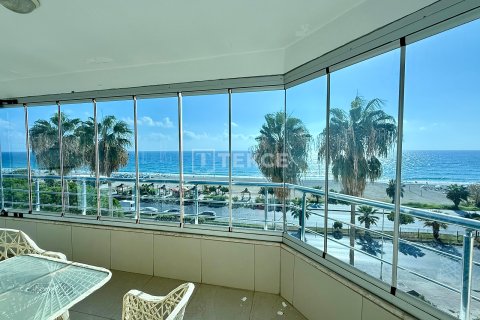 Аренда квартиры  в Аланье, Анталье, Турция 2+1, 110м2, №213540 – фото 1