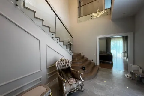 آپارتمان در  Mugla ، ترکیه 8 خوابه ، 450 متر مربع.  شماره 224082 - 14