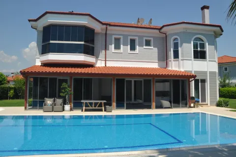 آپارتمان در  Mugla ، ترکیه 8 خوابه ، 450 متر مربع.  شماره 224082 - 24