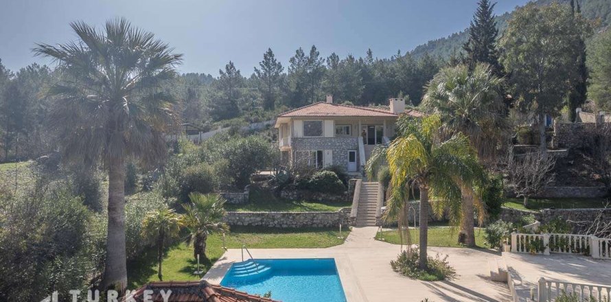 Villa  4+1  Dalaman, Muğla, Türkiye №233291