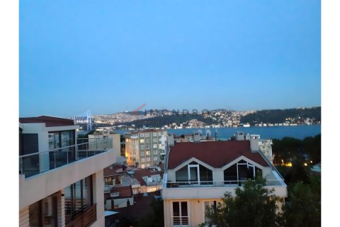 2+1 Apartment  in Besiktas, Istanbul, Turkey No. 226985