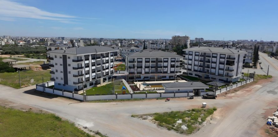 آپارتمان در Kepez،  Antalya ، ترکیه 2 خوابه ، 100 متر مربع.  شماره 215762