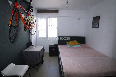 Apartment for sale  in Girne, Northern Cyprus, 2 bedrooms, 100m2, No. 221404 – photo 12