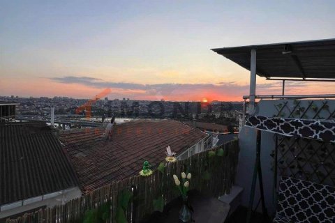5+1 Wohnung  in Beyoglu, Istanbul, Türkei Nr. 232159 - 2