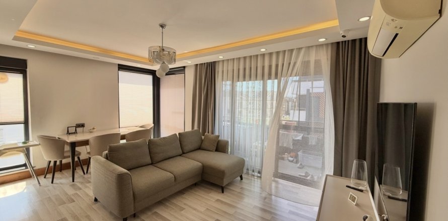 Daire  2+1  Antalya, Türkiye №222394
