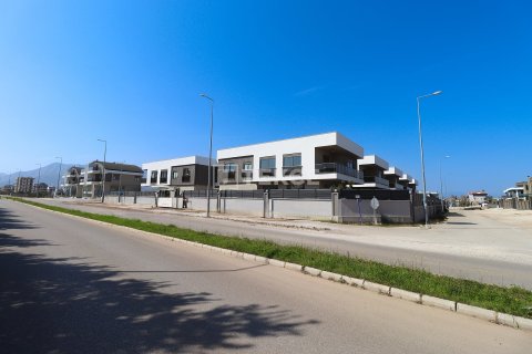 5+1 Villa  i Dosemealti, Antalya, Tyrkiet Nr. 222168 - 10