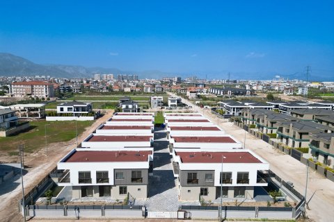 5+1 Villa  i Dosemealti, Antalya, Tyrkiet Nr. 222168 - 4