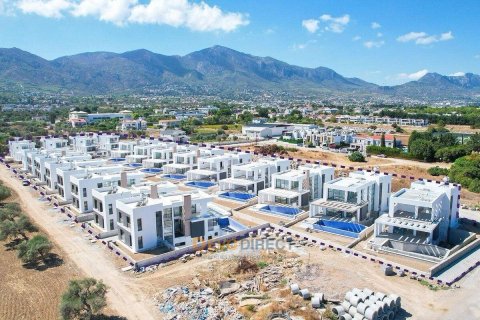 5+1 Villa in Catalkoy, Girne, Nr. 225701 - 12