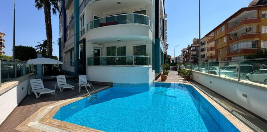 2+1 Lägenhet i Oba, Antalya, Turkiet Nr. 227502
