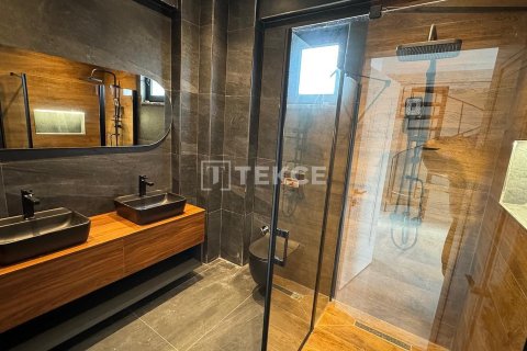 ویلا در  Sapanca ، ترکیه 4 خوابه ، 330 متر مربع.  شماره 221604 - 15